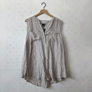 NWT Torrid 2 Grey Lightweight Popover Tank